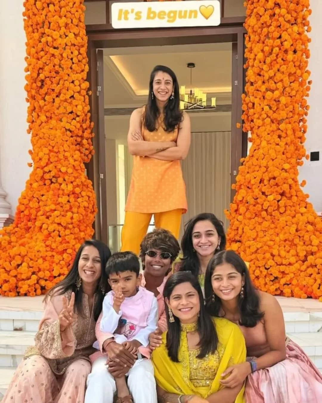 स्मृति मंधाना का हल्दी लुक आउट, फंक्शन से पहले पलाश मुच्छल ने यूं किया था प्रपोज, वीडियो वायरल