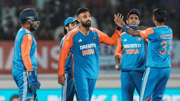 IND vs ENG: 3 भारतीय खिलाड़ी जिनको इंग्लैंड के खिलाफ चौथे टी20 से कर देना  चाहिए बाहर | IND vs ENG: 3 Indian Players should be dropped from playing 11  in next